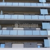 Balcon de hierro y cristal