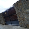 Revestir y vallar el recinto de la piscina