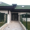 Acceso exterior a patio