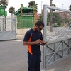 Automatización puerta abatible Puerto de Alicante