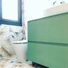 Cambiar azulejos y baldosas en baño pequeño