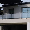 Balcon con cristal difuminado.