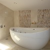 Bañera en Baño Principal en Vivienda en Marbella