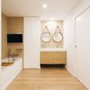 Baño con suelo vinílico