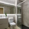 Baño recubierto de microcemento.