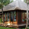 Bungalow de madera tropical de alta densidad