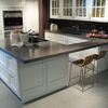Cocina revestida de microcemento