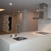Cocina en blanco brillo