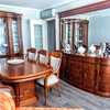 Conjunto de muebles de salón.