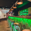 Decoración de bar de copas MALABARES