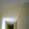Decoración efecto arena y halogenos