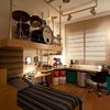 Dormitorio con altillo