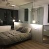 Dormitorio con baño