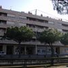 Edificio de viviendas, locales comerciales y aparcamiento.