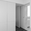 ENTRADA HABITACIÓN 1 Y BAÑO - DETALLE PUERTAS