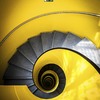 escalera amarilla habitissimo