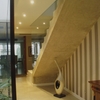 Escalera y distribuidor