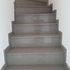 Escaleras piso superior.