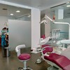 Gabinetes con sillones dentales
