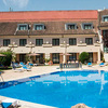 Hotel 3