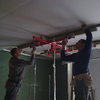 INSTALACION DE PLACAS DE CARTON YESO CON AYUDA DE UN ELEVADOR
