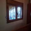 Instalacion de ventanas imitacion madera