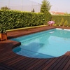 Limpiado de juntas de gresitis y lecheado de piscina