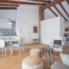 Loft abuhardillado de planta abierta