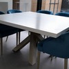 mesa de comedor y sillas