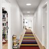 Pasillo con libros