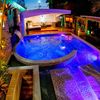 Piscina con fuente
