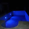 piscina focos con cambios de color