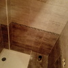 plato de ducha baño gris