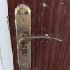 Puerta de entrada antes del panelado