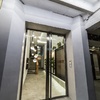 Puerta edificio acero inoxidable mate