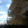 Rehabilitación de fachadas en Segur de Calafell, C/Pinar, 10