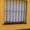 REJA DE HIERRO FUNDIDO