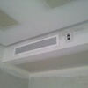 Rejilla lineal y control infrarojo Daikin