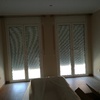 sala de estar con doble balconera