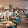 Reparar sillas de un restaurante