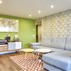 Salón con papel pintado