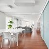 Salón con puertas correderas de cristal