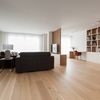 Salón con zona diferenciada de despacho