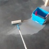 Sellar microcemento en suelo con resina