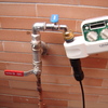 Sistema de riego por goteo para el jardin interior