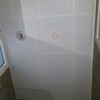 Techo de baño de placas de vinilo en color blanco de 60x60 cm