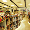 TIENDA DE BOLSOS Y COMPLEMENTOS "LEDERCUCHI" Cobo Calleja