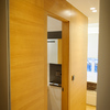trasdosado de madera en dormitorio
