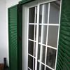 ventana y persiana con lava ovalina
