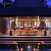 villas balinesas de madera tropical